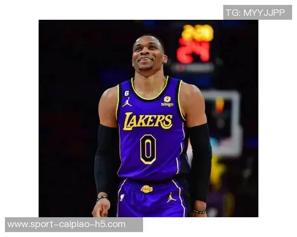 美媒评论威少湖人生涯后遭冷遇仍被视为MVP级别球员的困境 美媒评论威少湖人生涯后遭冷遇仍被视为MVP级别球员的困境